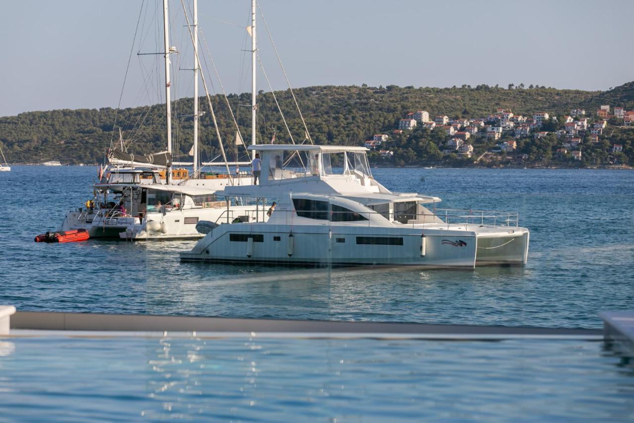 Apartments Sea Trogir Eksteriør bilde