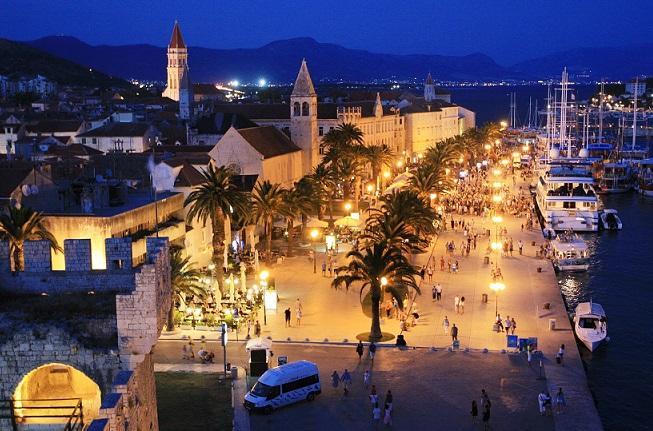 Apartments Sea Trogir Eksteriør bilde